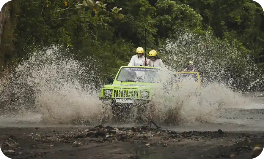 Jeep lava tour offroad petualangan Govana Adventure